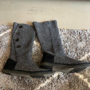 Gray sweater boots old navy size 10 womens shoes